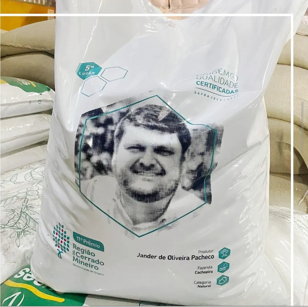 Saca premiada do 11º Prêmio Região do Cerrado Mineiro — Jander de Oliveira Pacheco, 5º lugar, Categoria Natural